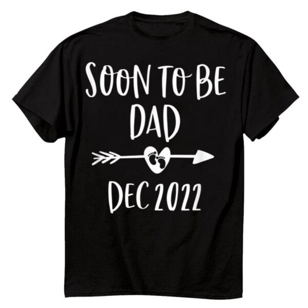 Starluxetee Soon To Be Dad Est December 2022 T-Shirt